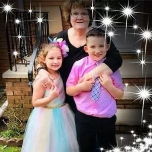 Meet your Posher, Sandra